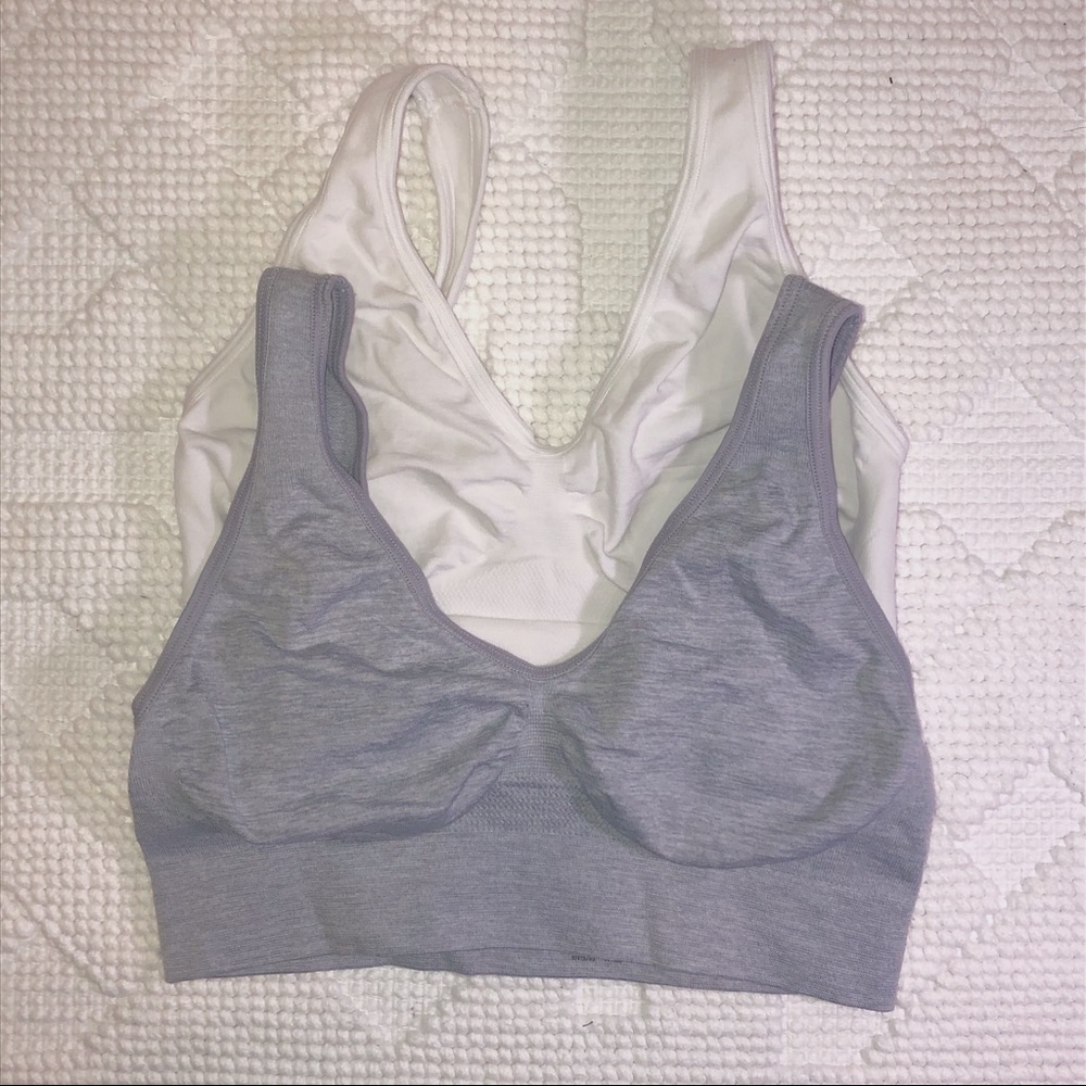 Hanes Comfy Wirefree Unlined Pullover Bra Lot